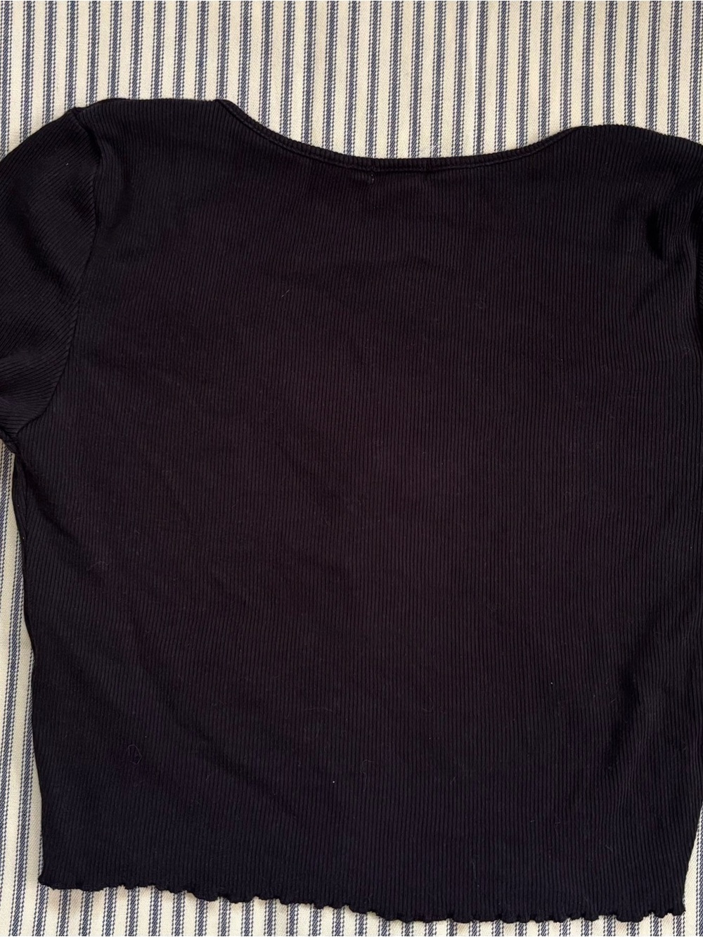 Garage Black Ribbed Cropped Button-Front Top - Picture 2 of 3